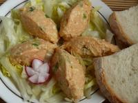 Obazda - bawarska pasta serowa z cebulką i mieloną papryką