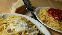 Spaghetti z czosnkiem i chilli