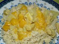 Kostka sojowa po hawajsku - z curry, brzoskwiniami i ananasami