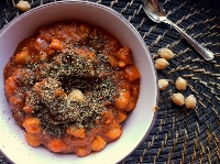 Chana masala (z ciecierzycy i ziemniaków)