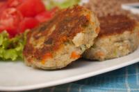 Alu ki tikki (indyjskie placuszki warzywne)