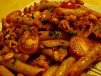 Penne z pesto i soją