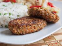 Kotleciki ziemniaczano-gryczane z dodatkiem marchewki