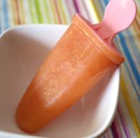 Sok jabłkowy a z niego lody