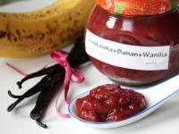 Dżem z truskawek i bananów pachnący wanilią