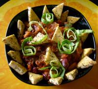 Chili z cukinią, czerwoną fasolą i tofu