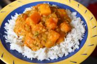 Curry z dyni z czerwoną soczewicą