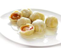 Sezonowe knedle ze śliwkami