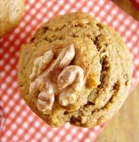 Razowe muffinki z suszonymi owocami i melasą