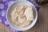 Hummus z chrzanem (bez czosnku)