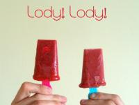 Lody truskawkowo-bananowe z suszoną śliwką