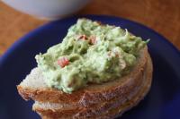 Guacamole z papryką surową lub pieczoną