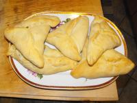 Fatayer (pieczone drożdżowe "pierogi" ze szpinakiem)