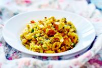 Pilaw z tofu, papryką i bakaliami