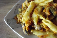 Penne z pieczarkami i warzywami